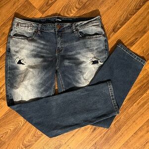 Flamingo Washed Distressed Straight Leg Blue Jeans